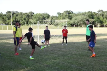 Projeto Verão 2019 - Aulas de Futebol de Campo