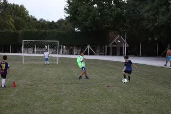 Projeto Verão 2019 - Aulas de Futebol de Campo