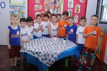 Aniversariantes de Novembro - Escola Doritos