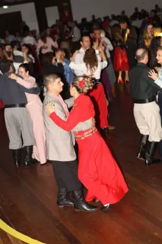 Jantar Fandango de Aniversário do D.T. Querência das Dores