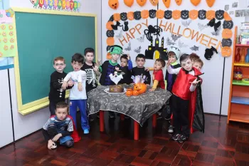 Halloween - Escola Doritos