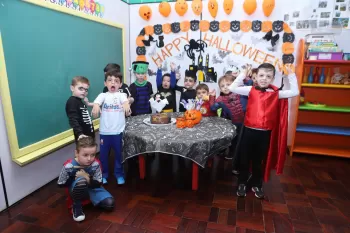 Halloween - Escola Doritos