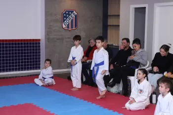 Karate - Troca de Faixas