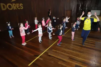 Tarde Encantada na Dança