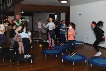 Tarde Encantada na Dança