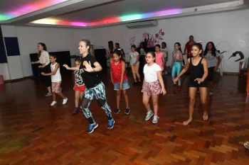 Projeto Verão 2019 - Aulas de dança (teenmix e infantimix)