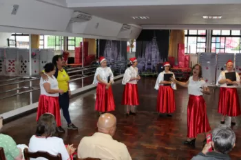 Festa de Fim de Ano - Grupo Laços de Amizade