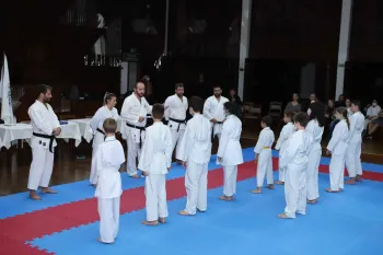 Exame de Faixa - Karate Dores