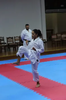 Exame de Faixa - Karate Dores