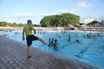 Aulas de Hidroginástica na Campestre