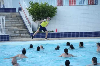 Aulas de Hidroginástica na Campestre