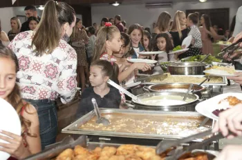 Jantar Infantil - Baixinhos em Ação