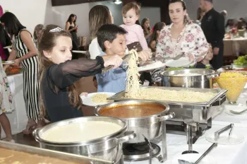 Jantar Infantil - Baixinhos em Ação