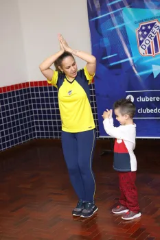 Live das Mães - Dança Mãe e Filhos