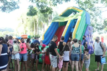 Apresentação Cia Dores e Chegada do Papai Noel