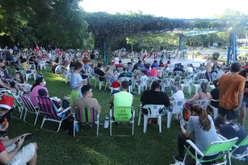 Apresentação Cia Dores e Chegada do Papai Noel