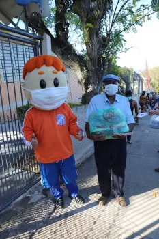 Dores em Ação Social - Vilas Conceição e Lorenzi, Lar Itagiba e no Abrigo Espírita Oscar José Pithan