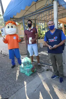 Dores em Ação Social - Vilas Conceição e Lorenzi, Lar Itagiba e no Abrigo Espírita Oscar José Pithan