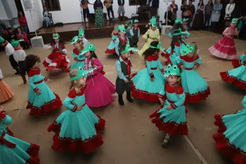 Noite do Grupo de Danças Mirim