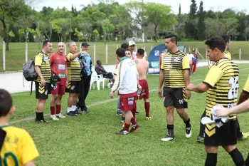 Jogo Festivo - Amigos de Quarta