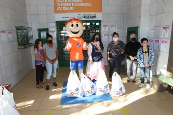 Dores em Ação Social - Escola São Carlos