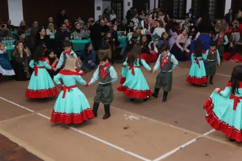 Noite do Grupo de Danças Veterano - Semana Farroupilha do DT