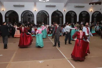 Noite do Grupo de Danças Veterano - Semana Farroupilha do DT