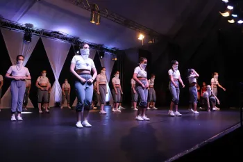 Essência - XV Espetáculo Dance One Dores Cia. de Dança