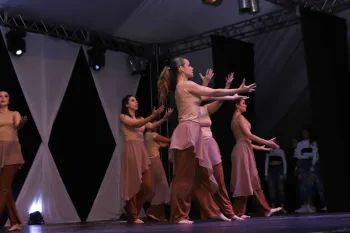 Essência - XV Espetáculo Dance One Dores Cia. de Dança