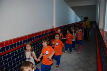 Treinamento de Evacuação de Local em caso de sinistro - Escola Doritos - Clube Dores