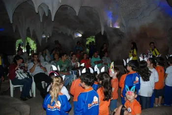 Chegada do Coelho na Sede Campestre - Doritos Infantil IV e V