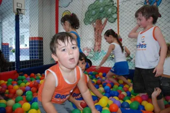 Atividades na piscina e recreativas no Verão Doritos