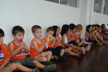 Atividades na piscina e recreativas no Verão Doritos