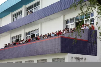 Pais são homenageados pelos alunos da Escola Doritos