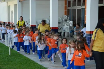 Treinamento de Evacuação de Local em caso de sinistro - Escola Doritos - Clube Dores