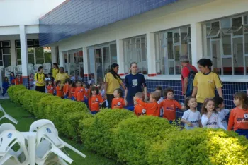 Treinamento de Evacuação de Local em caso de sinistro - Escola Doritos - Clube Dores