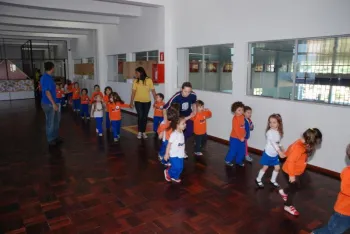 Treinamento de Evacuação de Local em caso de sinistro - Escola Doritos - Clube Dores