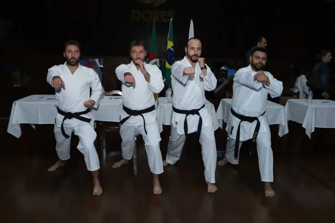 Exame de Faixa - Karate Dores