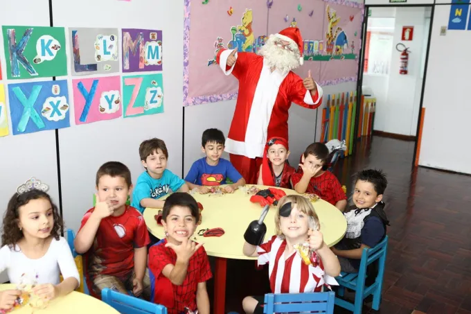 Encerramento do ano letivo 2016 e visita do Papai Noel - Escola Doritos