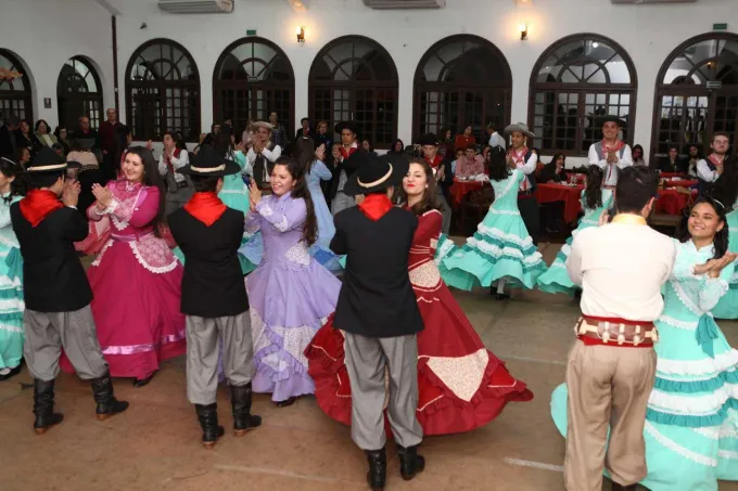 Semana Farroupilha 2016 - Noite do Grupo de Danças Juvenil - Evento Cultural do Depto. Jovem (19-09)