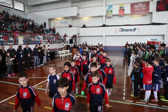 1ª Rodada do 9º Campeonato Dores/Pampeiro de Futsal