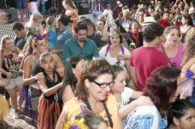 Carnaval 2015 - Matinê (15-02) (Fotos: Jesus de Oliveira)