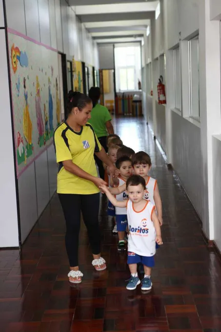 Teatro de Páscoa 2016 Escola Doritos